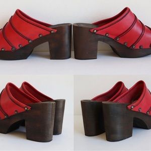 Platform Vtg. Leather Clogs With Golden Rivets // Size 39 // Made In Italy